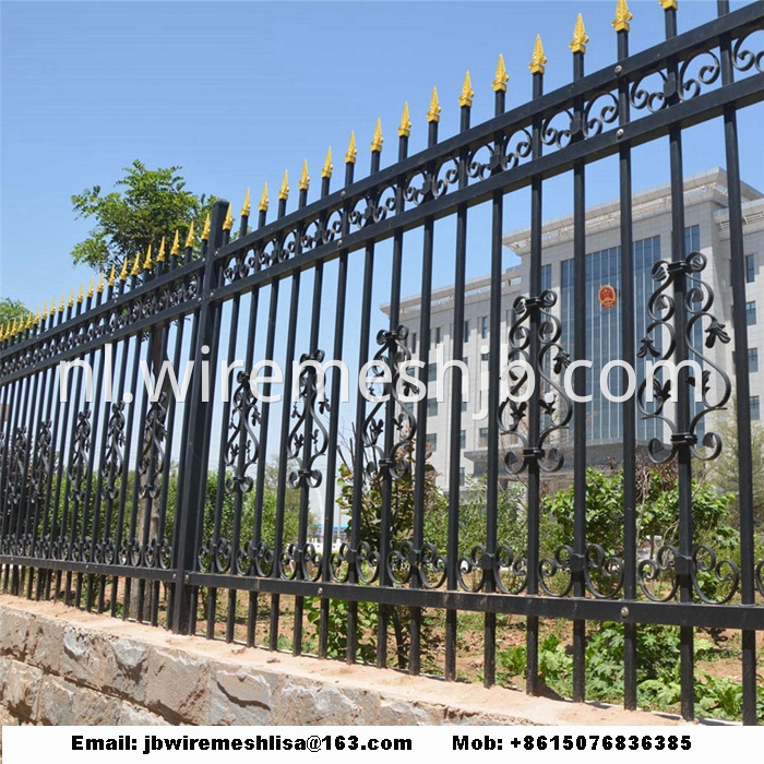 Black Color Zinc Steel Wrought Iron Fence